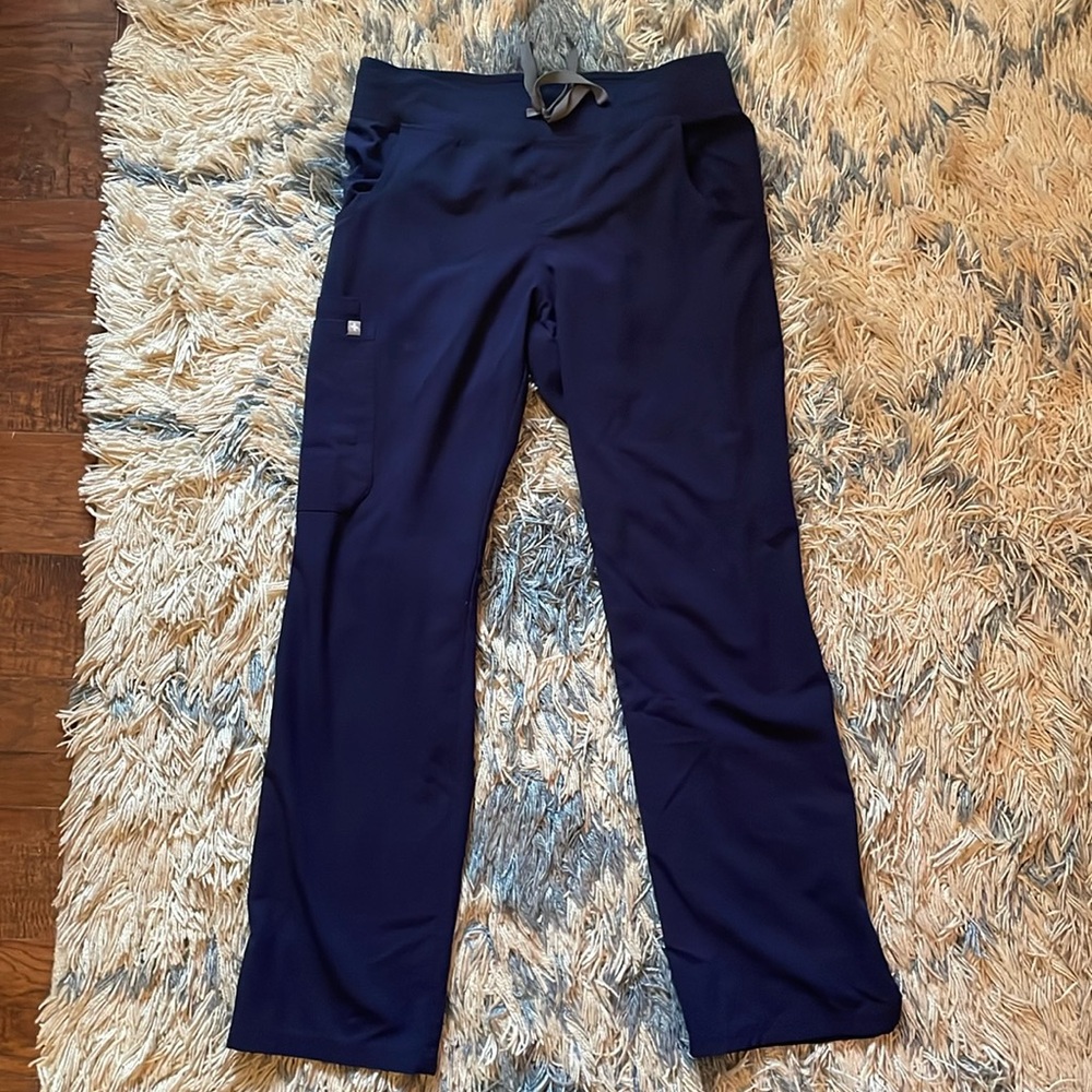 Figs Kade cargo scrub pants